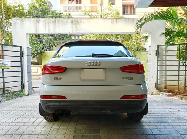 Audi Q3 2.0 TDI Quattro Premium Plus Second-hand 2014 Audi Q3 2.0 TDI Quattro Premium Plus for sale in Hyderabad-1