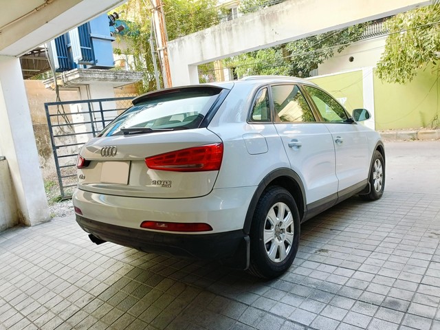 Audi Q3 2.0 TDI Quattro Premium Plus Second-hand 2014 Audi Q3 2.0 TDI Quattro Premium Plus for sale in Hyderabad-5