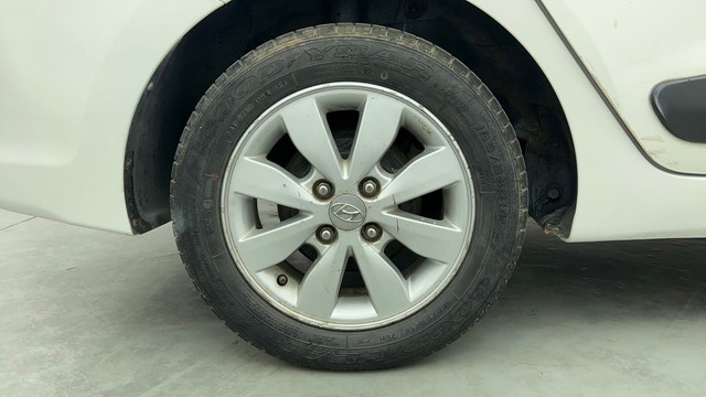 Second-hand 2015 Hyundai Xcent Petrol for sale in Chennai-18