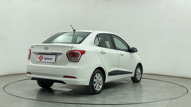 Second-hand 2015 Hyundai Xcent Petrol for sale in Chennai-3