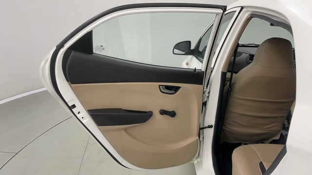 Second-hand 2013 Hyundai EON Sportz for sale in Jaipur-26