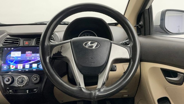 Second-hand 2013 Hyundai EON Sportz for sale in Jaipur-24