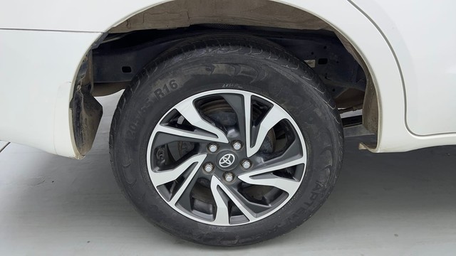 Second-hand 2022 Toyota Innova Crysta 2.7 VX 7 STR for sale in Noida-18