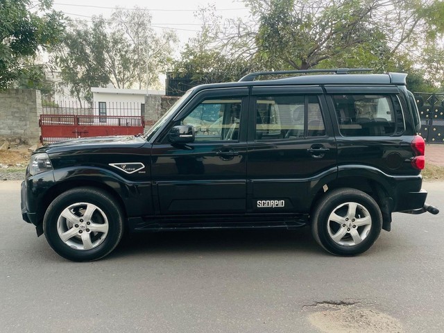 Second-hand 2021 Mahindra Scorpio S11 for sale in Jaipur-5