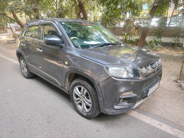 Second-hand 2017 Maruti Vitara Brezza LDi for sale in New Delhi-4