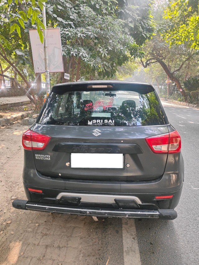 Second-hand 2017 Maruti Vitara Brezza LDi for sale in New Delhi-1