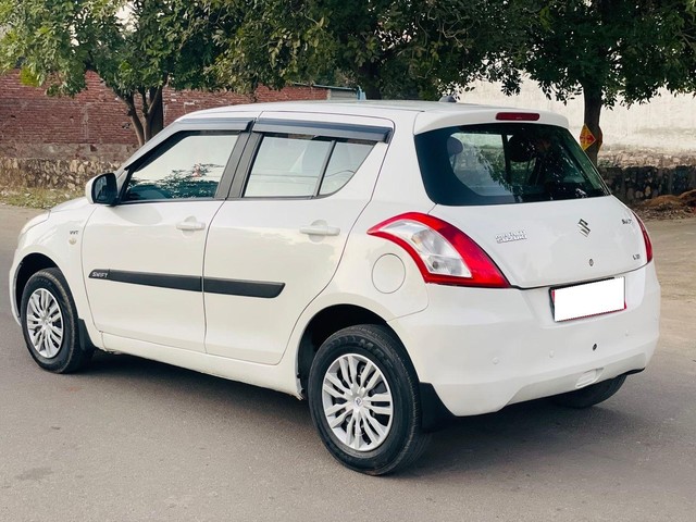 Second-hand 2017 Maruti Suzuki Swift LXI Option for sale in Jaipur-3