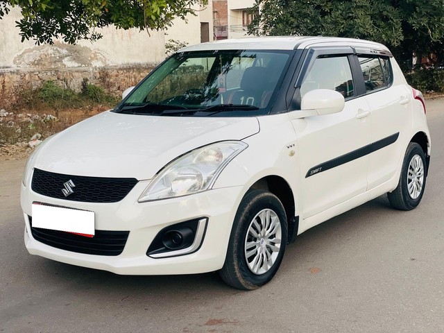 Second-hand 2017 Maruti Suzuki Swift LXI Option for sale in Jaipur-5