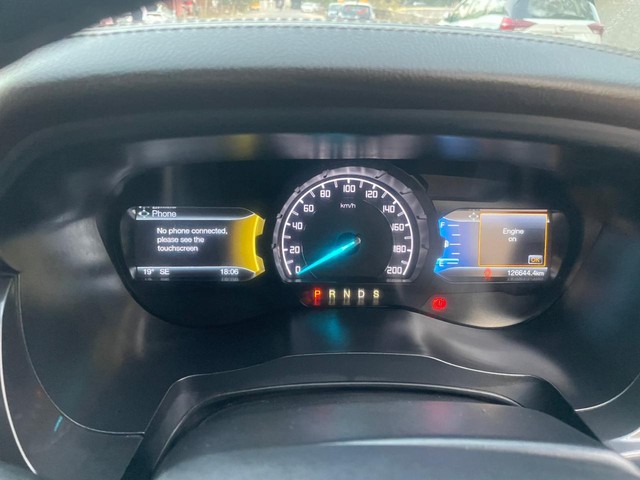 Second-hand 2016 Ford Endeavour 2.2 Titanium AT 4X2 for sale in Jaipur-6