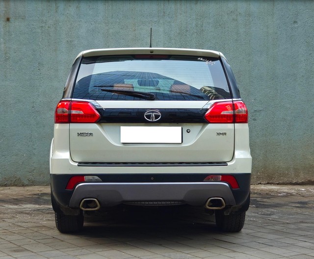 Second-hand 2017 Tata Hexa XMA for sale in Mumbai-2