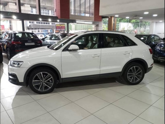 Second-hand 2019 Audi Q3 35 TDI Quattro Technology for sale in Bangalore-7