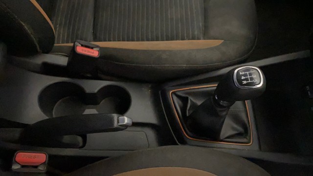 Second-hand 2016 Hyundai i20 Active 1.2 SX for sale in Noida-13