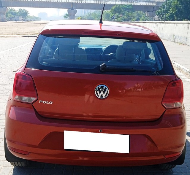 Volkswagen Polo 1.2 MPI Comfortline Second-hand 2015 Volkswagen Polo 1.2 MPI Comfortline for sale in Ahmedabad-1