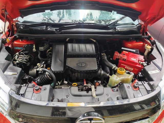 Second-hand 2022 Tata Nexon XMA AMT S BSVI for sale in Chennai-5