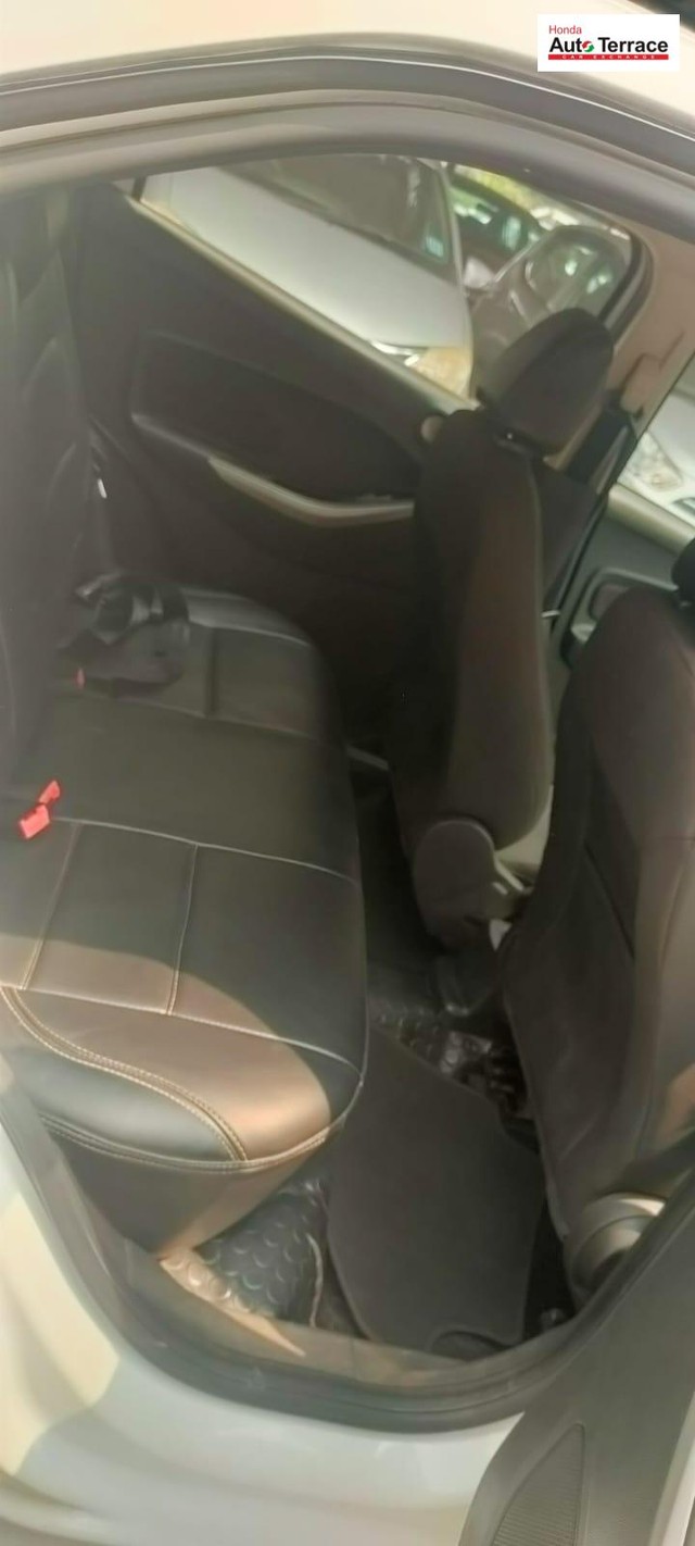Second-hand 2015 Ford Figo Titanium for sale in Kochi-6