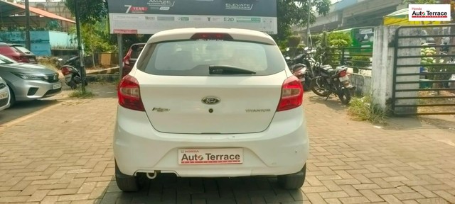 Second-hand 2015 Ford Figo Titanium for sale in Kochi-4