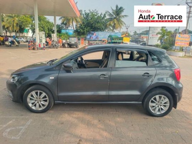 Second-hand 2015 Volkswagen Polo 1.5 TDI Highline for sale in Pondicherry-6