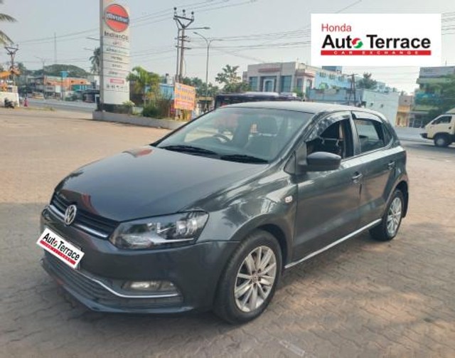 Second-hand 2015 Volkswagen Polo 1.5 TDI Highline for sale in Pondicherry-7
