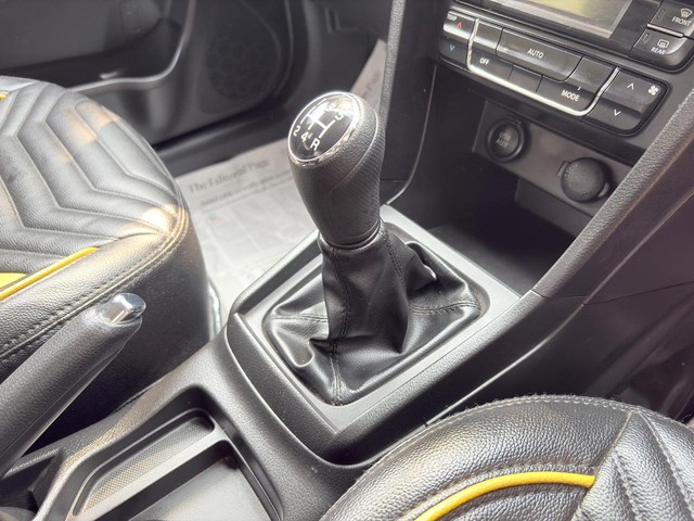 Second-hand 2021 Maruti Vitara Brezza VXI for sale in Thane-16