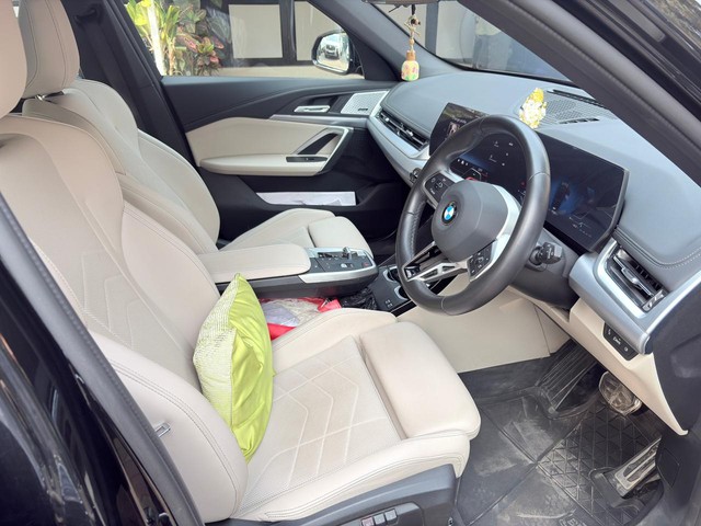 Second-hand 2024 BMW X1 sDrive18i M Sport for sale in Thane-7