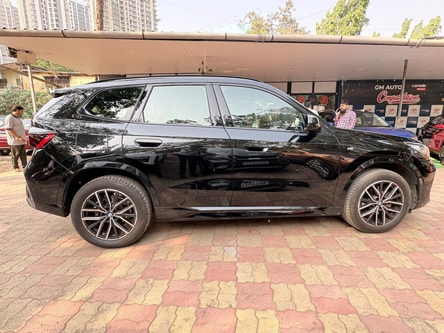 Second-hand 2024 BMW X1 sDrive18i M Sport for sale in Thane-1
