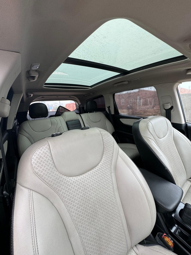 Mahindra XUV700 AX5 7 Str BSVI Second-hand 2022 Mahindra XUV700 AX5 7 Str BSVI for sale in Meerut-8