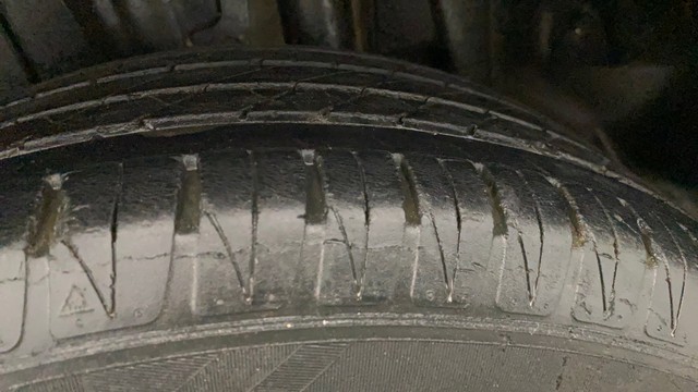 Second-hand 2020 Toyota Urban Cruiser EBELLA Premium AT for sale in Lucknow-32