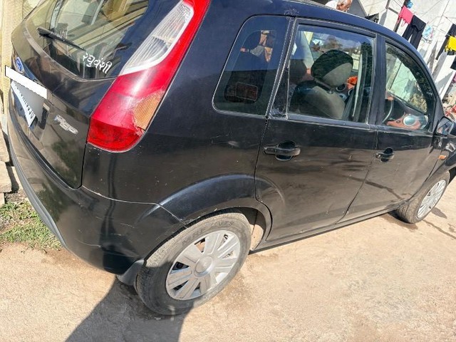 Second-hand 2010 Ford Figo Petrol EXI for sale in Rajkot-4