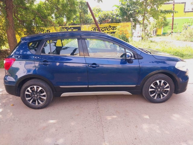 Second-hand 2018 Maruti S Cross Zeta DDiS 200 SH for sale in Dewas-5