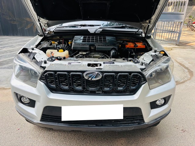 Second-hand 2018 Mahindra Scorpio S5 BSIV for sale in New Delhi-5