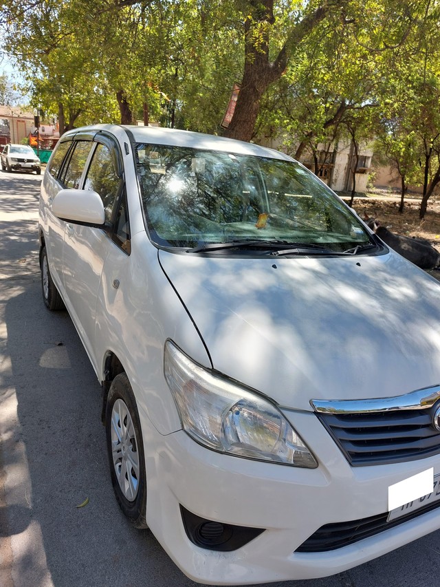 Toyota Innova 2.5 G (Diesel) 7 Seater BS IV Second-hand 2015 Toyota Innova 2.5 G (Diesel) 7 Seater BS IV for sale in Dewas-5