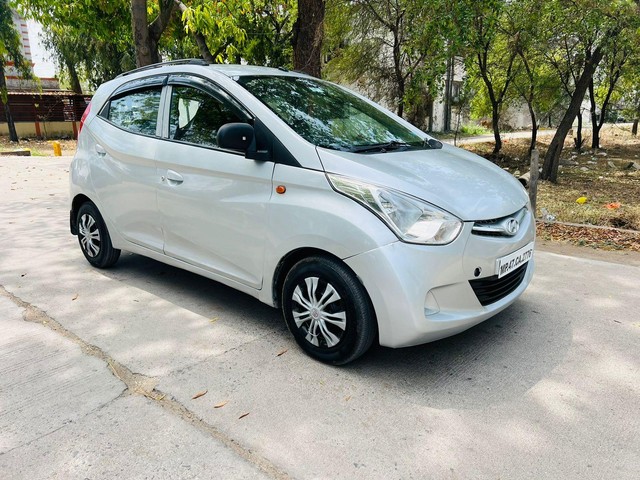 Second-hand 2016 Hyundai EON Era Plus for sale in Dewas-5