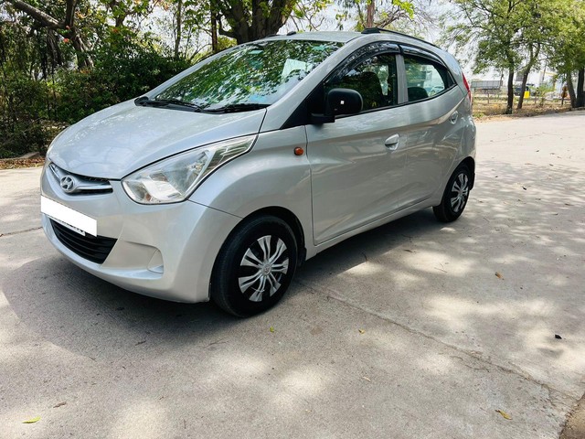 Second-hand 2016 Hyundai EON Era Plus for sale in Dewas-6