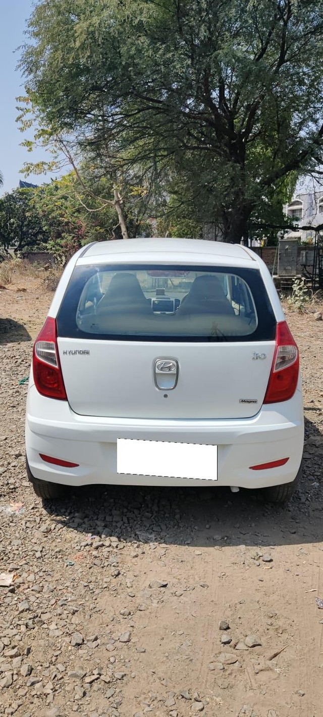 Second-hand 2011 Hyundai i10 Magna for sale in Dewas-1