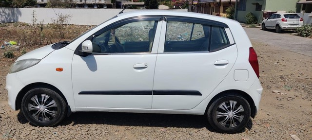Second-hand 2011 Hyundai i10 Magna for sale in Dewas-2
