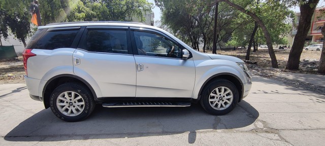 Second-hand 2015 Mahindra XUV500 W10 2WD for sale in Dewas-1