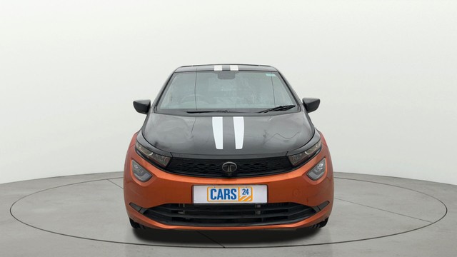 Second-hand 2024 Tata Altroz Racer R3 for sale in Noida-7