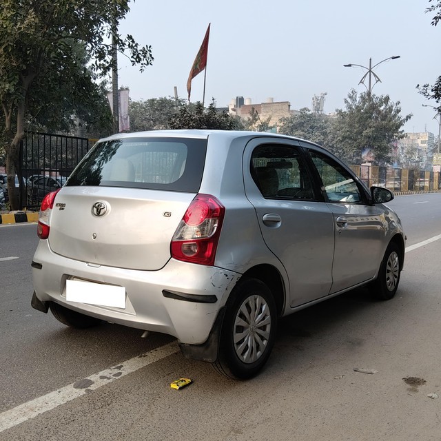 Second-hand 2013 Toyota Etios Liva G for sale in Gurgaon-9
