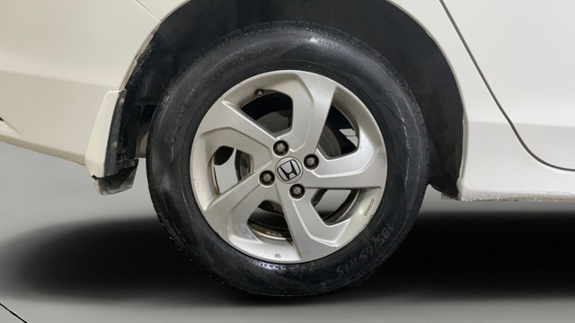 Second-hand 2016 Honda City i VTEC V for sale in Noida-27