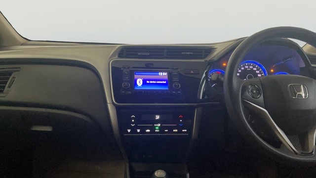 Second-hand 2016 Honda City i VTEC V for sale in Noida-3