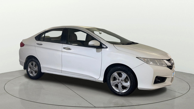 Second-hand 2016 Honda City i VTEC V for sale in Noida-11