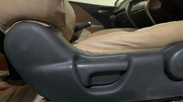 Second-hand 2016 Honda City i VTEC V for sale in Noida-4