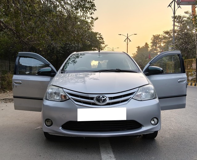 Second-hand 2014 Toyota Etios Liva G for sale in Gurgaon-11