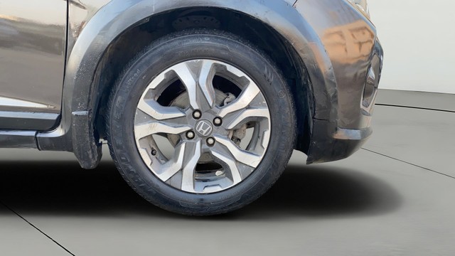 Second-hand 2017 Honda WR-V i-DTEC VX for sale in Patna-24