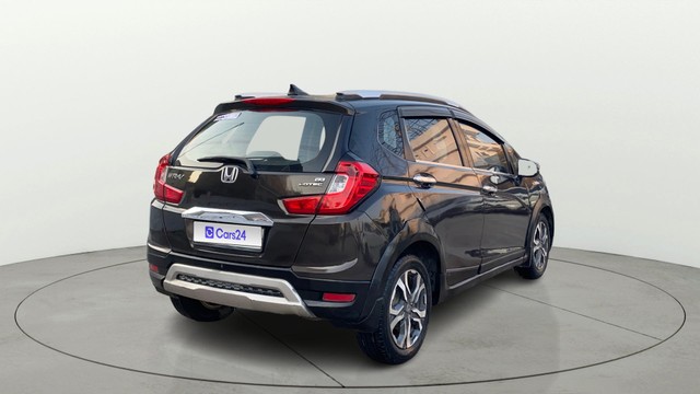 Second-hand 2017 Honda WR-V i-DTEC VX for sale in Patna-2