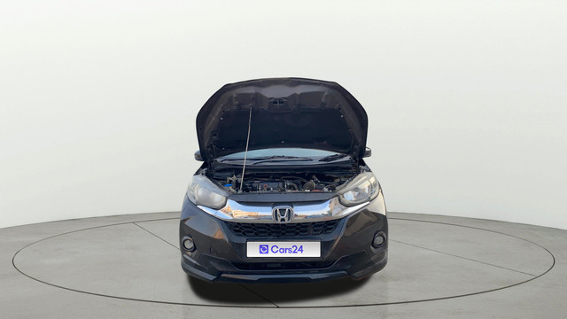 Second-hand 2017 Honda WR-V i-DTEC VX for sale in Patna-9