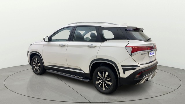 MG Hector Sharp Diesel MT BSIV Second-hand 2019 MG Hector Sharp Diesel MT BSIV for sale in Hyderabad-4