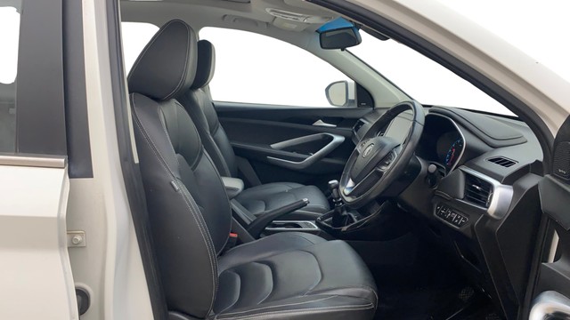 MG Hector Sharp Diesel MT BSIV Second-hand 2019 MG Hector Sharp Diesel MT BSIV for sale in Hyderabad-15