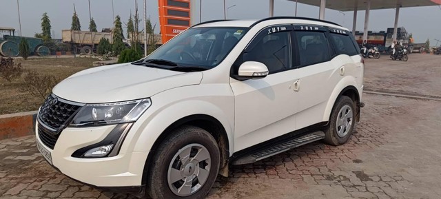 Second-hand 2020 Mahindra XUV500 W7 BSIV for sale in Araria-2
