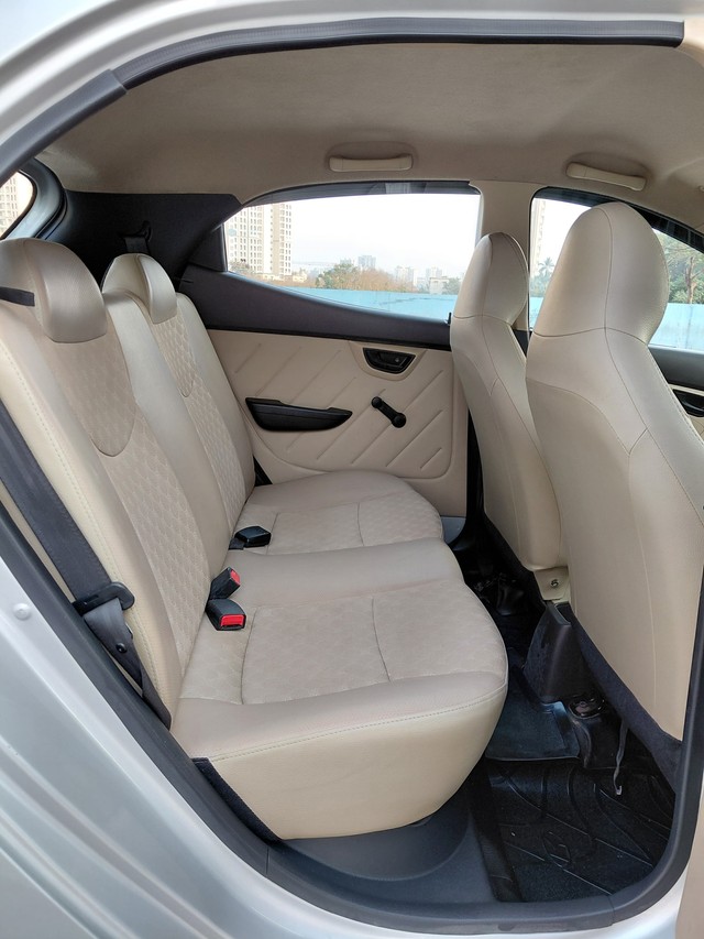 Second-hand 2017 Hyundai EON Magna Plus for sale in Mumbai-11